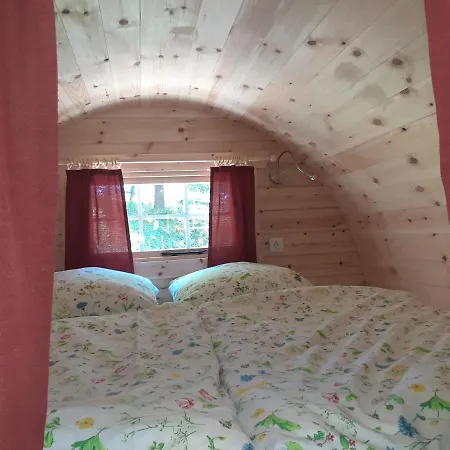 Wohnfass Fuchsbau Camping *